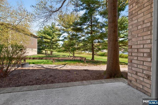 102 Federal Hill Road U102A, Pompton Lakes, NJ 07442