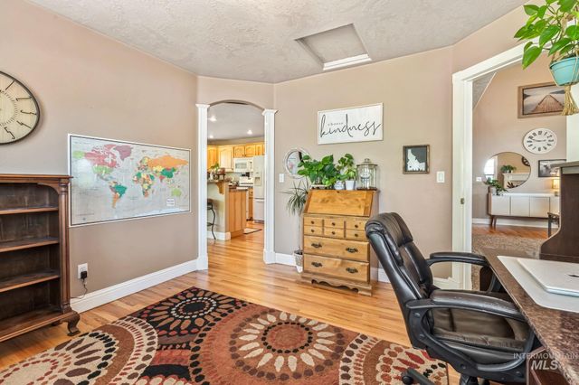 2512 S Sienna Drive, Nampa, ID 83686