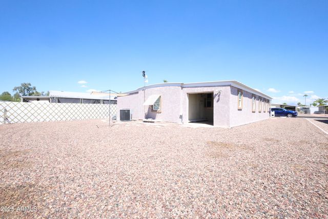 106 S 72ND Place, Mesa, AZ 85208