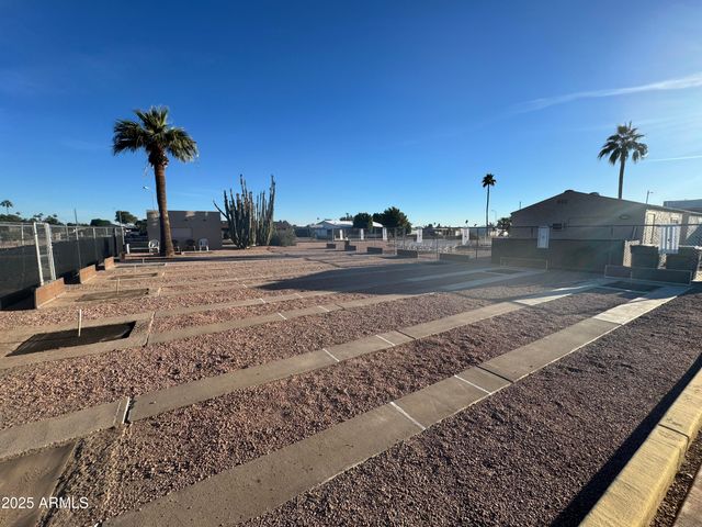 106 S 72ND Place, Mesa, AZ 85208