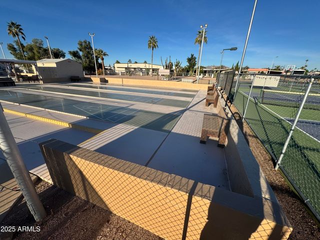 106 S 72ND Place, Mesa, AZ 85208