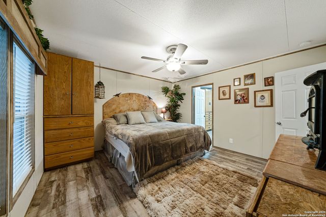 589 PR 1507, Bandera, TX 78003