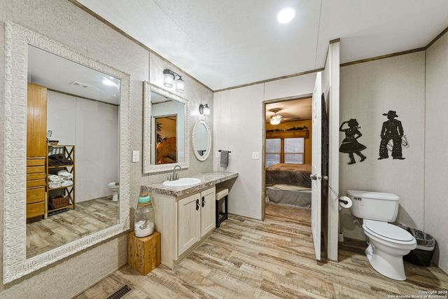 589 PR 1507, Bandera, TX 78003