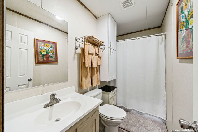 589 PR 1507, Bandera, TX 78003