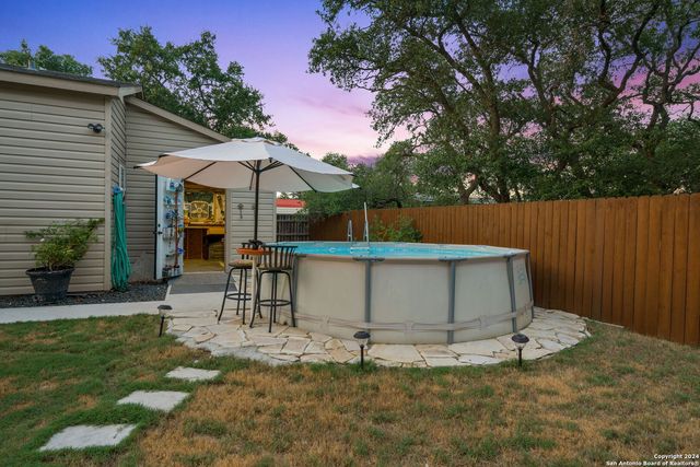 589 PR 1507, Bandera, TX 78003