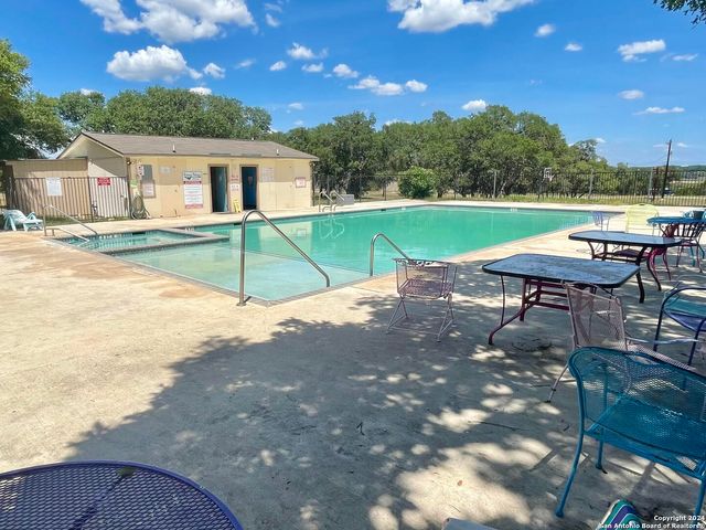 589 PR 1507, Bandera, TX 78003