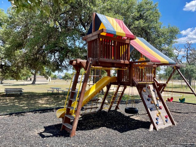 589 PR 1507, Bandera, TX 78003