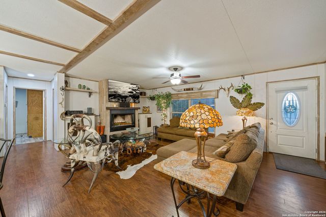 589 PR 1507, Bandera, TX 78003
