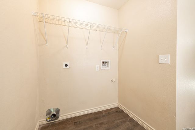 7668 Oak Chase, San Antonio, TX 78239