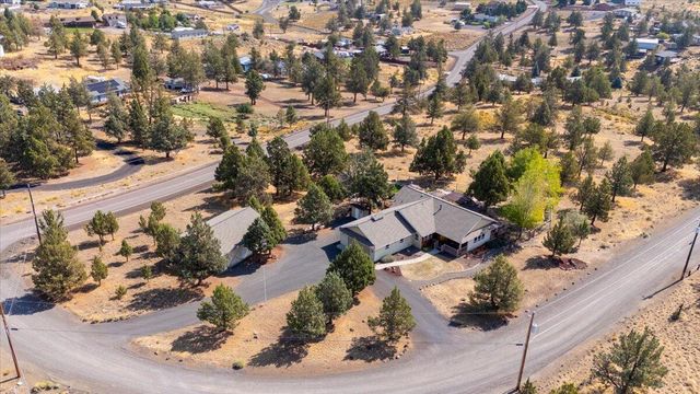 12711 SW Eagle Vista Place, Terrebonne, OR 97760