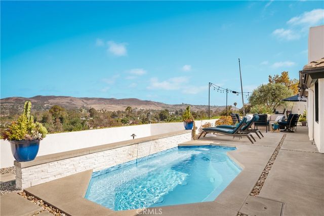 31752 Via Ana, San Juan Capistrano, CA 92675