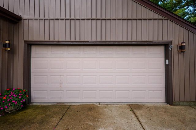 10821 88th STREET, Pleasant Prairie, WI 53158