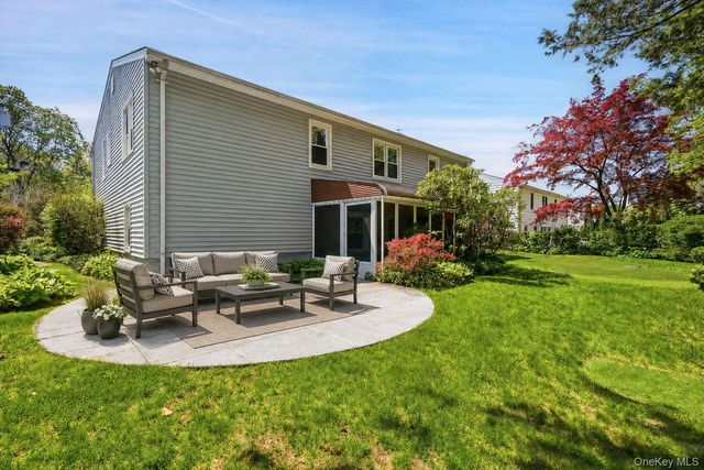 36 Frederick Lane, Scarsdale, NY 10583