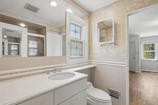 36 Frederick Lane, Scarsdale, NY 10583