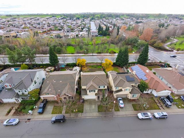 1995 Letterkenny Ln, Lincoln, CA 95648