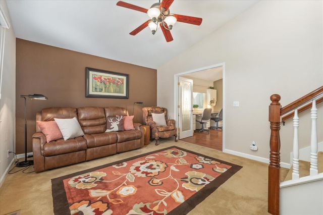 1016 Buckthorn Dr, Murphys, CA 95247