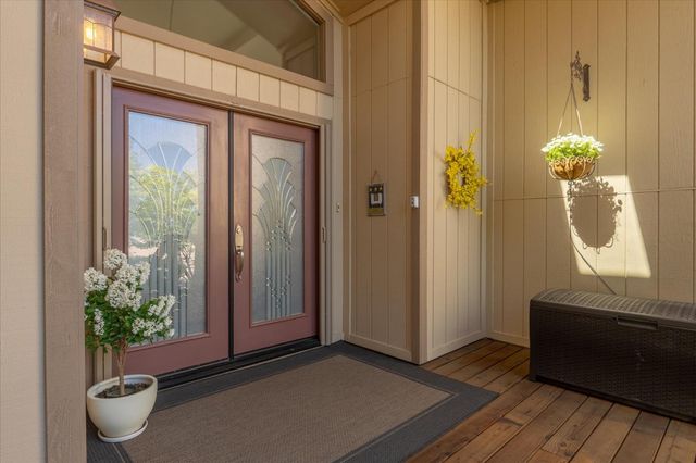 1016 Buckthorn Dr, Murphys, CA 95247
