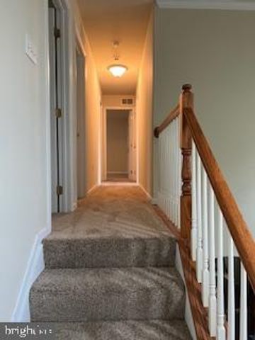 6402 CHELTON AVENUE, Harrisburg, PA 17112