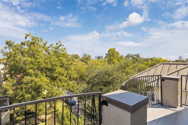 6635 Wanita Place B, Houston, TX 77007