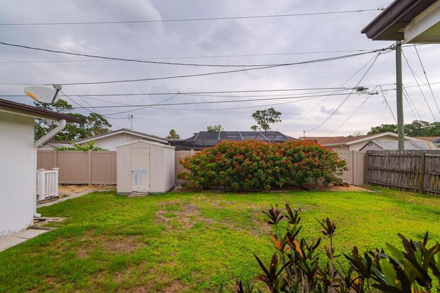 1825 YALE DRIVE, Clearwater, FL 33765