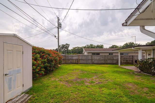 1825 YALE DRIVE, Clearwater, FL 33765