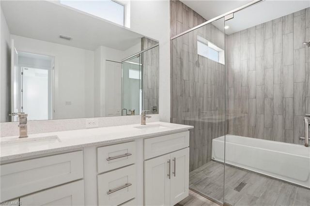 326 20th TER, Cape Coral, FL 33909