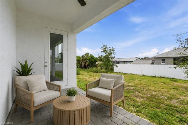 326 20th TER, Cape Coral, FL 33909