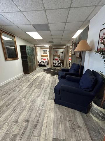 1520 Water St, Kerrville, TX 78028