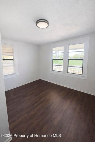 2806 Park Drive, Tampa, FL 33619