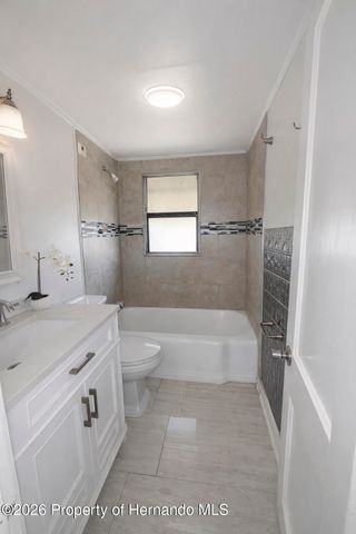 2806 Park Drive, Tampa, FL 33619