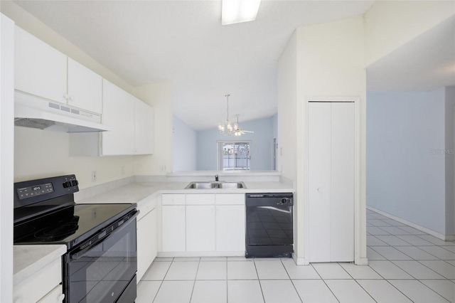 230 INDIAN POINT CIRCLE, Kissimmee, FL 34746