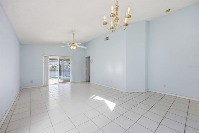 230 INDIAN POINT CIRCLE, Kissimmee, FL 34746