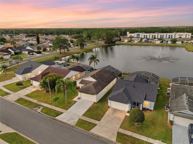 230 INDIAN POINT CIRCLE, Kissimmee, FL 34746