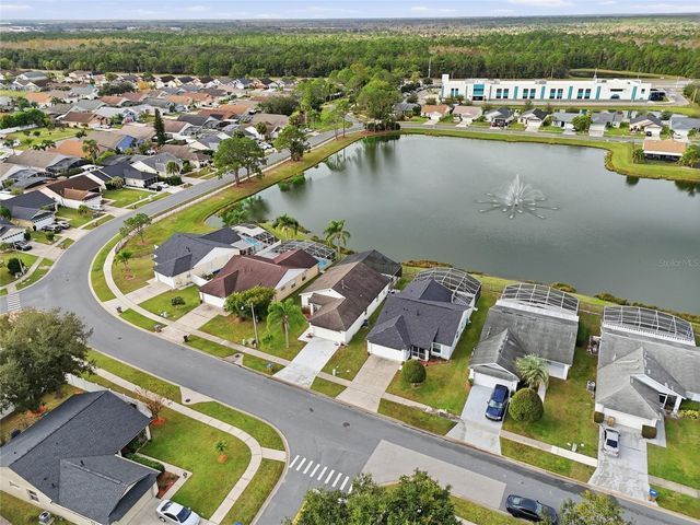 230 INDIAN POINT CIRCLE, Kissimmee, FL 34746