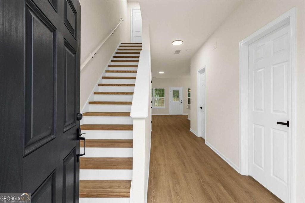 268 Brookview Drive, Riverdale, GA 30274 — photo 4