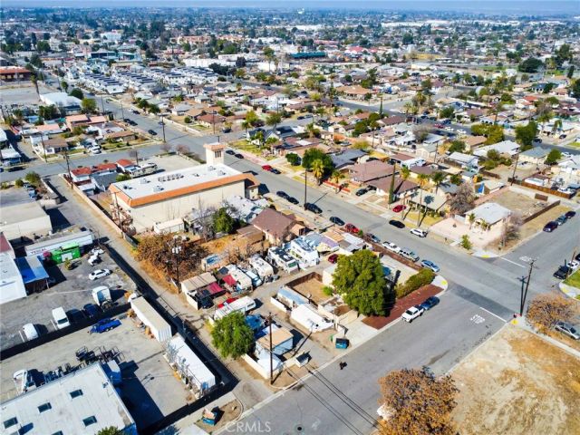 584 E H Street, Colton, CA 92324
