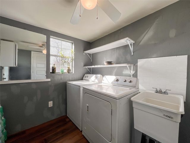 7966 Bonaire Street, Houston, TX 77028