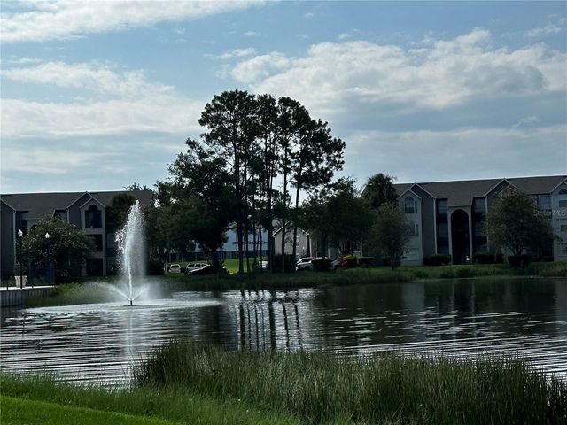 4772 WALDEN CIRCLE 25, Orlando, FL 32811