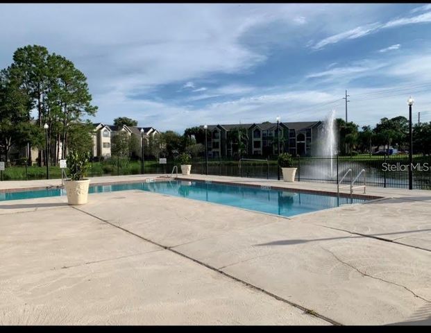 4772 WALDEN CIRCLE 25, Orlando, FL 32811