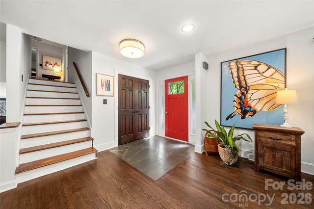 1206 Hollow Tree Court, Charlotte, NC 28226