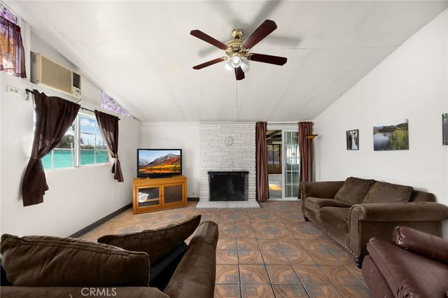 10919 1st, Whittier, CA 90603