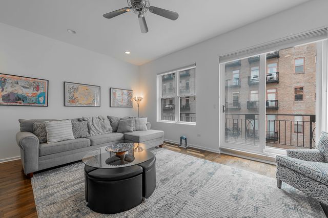 419 W GRAND Avenue G, Chicago, IL 60654