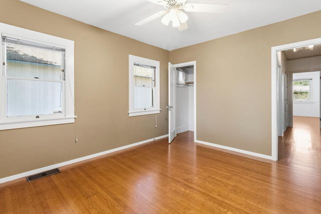 1908 27th St, Sacramento, CA 95816