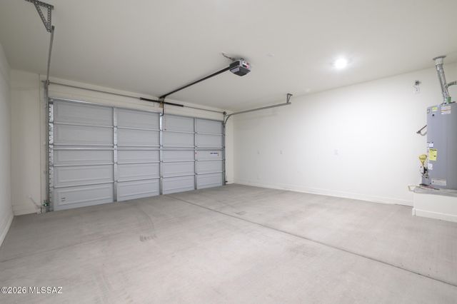 13852 E Silver Pine Trail, Vail, AZ 85641
