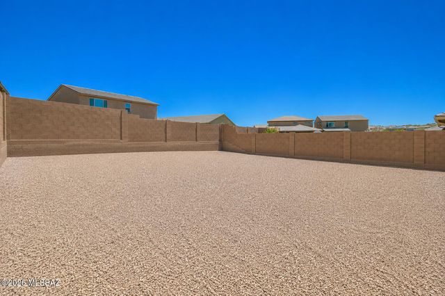 13852 E Silver Pine Trail, Vail, AZ 85641