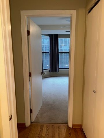 431 S Dearborn Street 909, Chicago, IL 60605