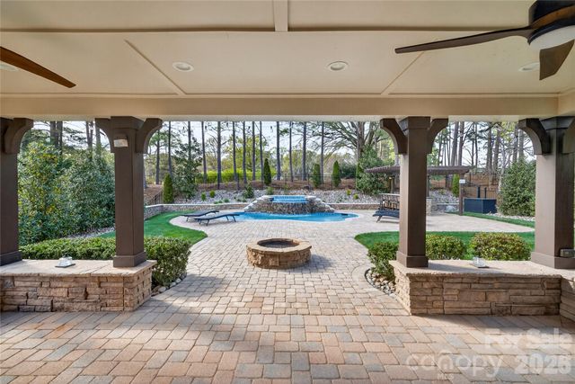 1011 Rock Forest Way, Fort Mill, SC 29707