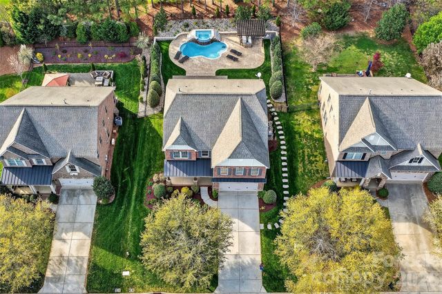 1011 Rock Forest Way, Fort Mill, SC 29707