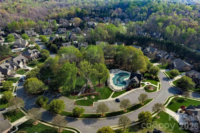1011 Rock Forest Way, Fort Mill, SC 29707