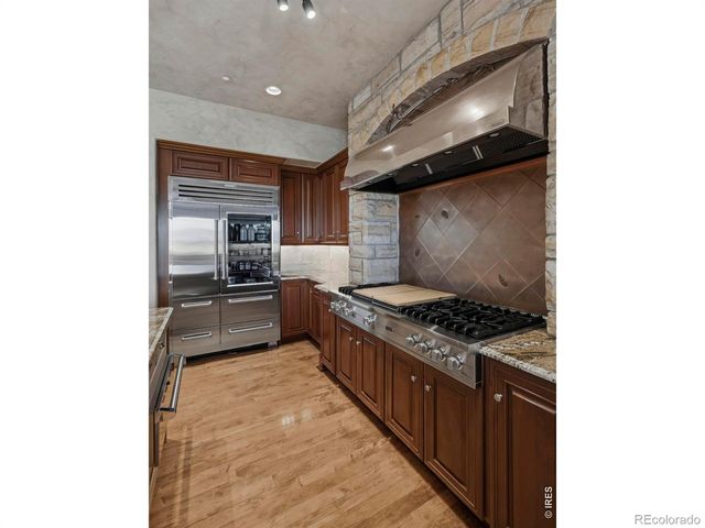 6303 Snowberry Lane, Niwot, CO 80503